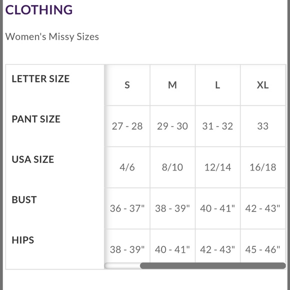 Sold NWT Motherhood Cuffed Crop Full belly - Picture 2 of 6